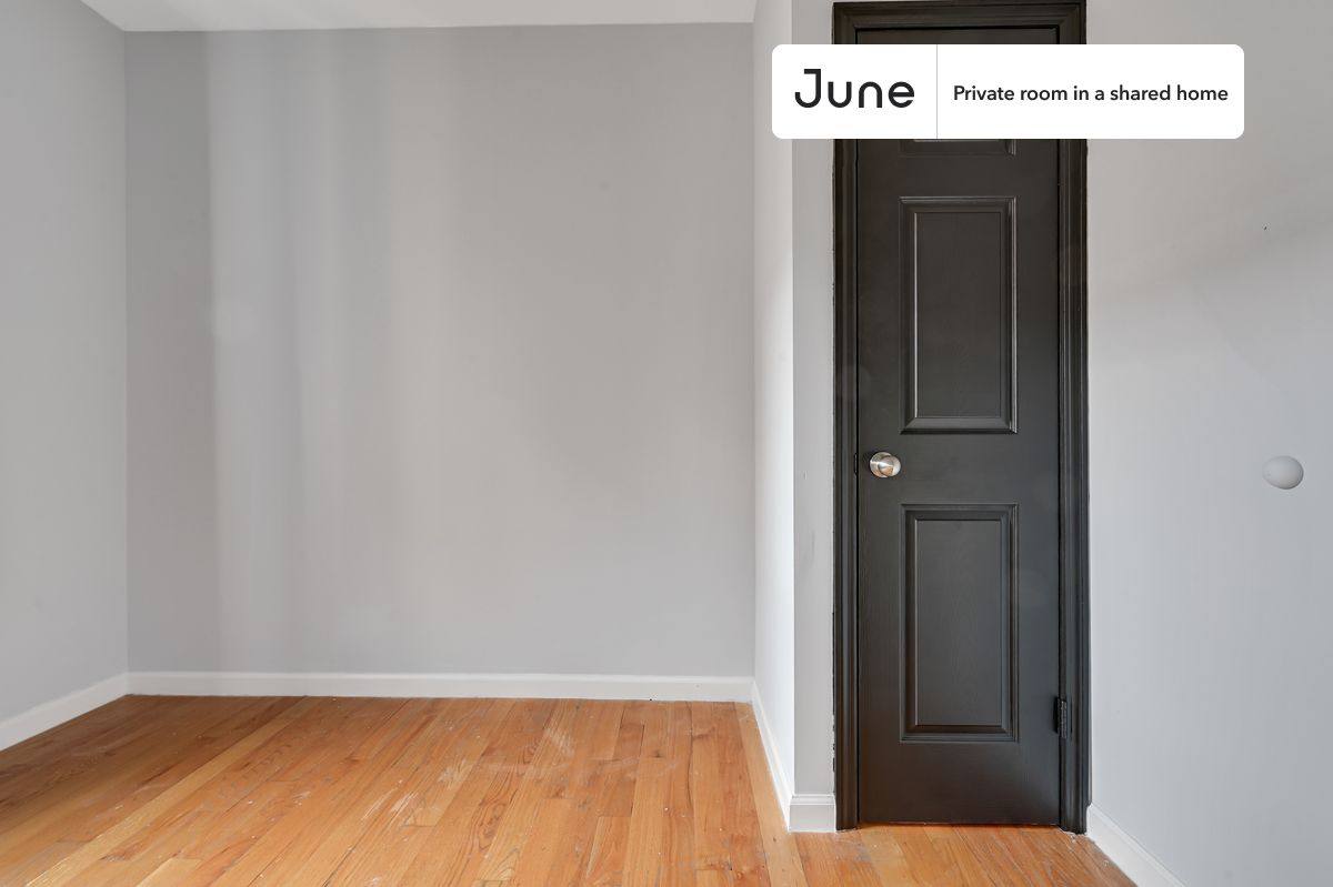 Apartment for rent at 225 W 109th St #B, New York, NY 10025