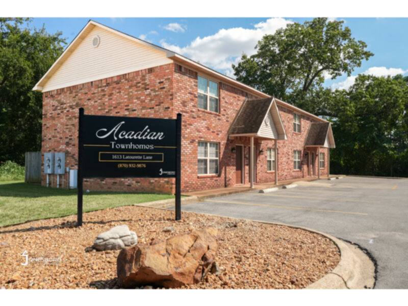 Apartment for rent at Acadian Village, 1613 Latourette Lane, Jonesboro, AR 72404