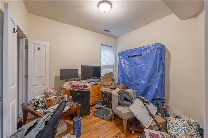 Apartment for rent at 1935 N Wood St #1, Chicago, IL 60622