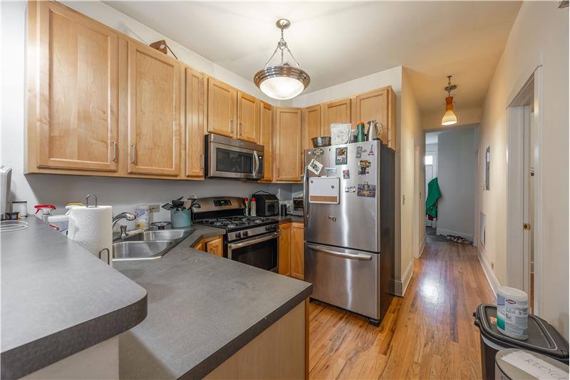 Apartment for rent at 1935 N Wood St #1, Chicago, IL 60622