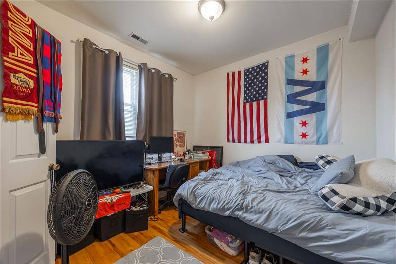 Apartment for rent at 1935 N Wood St #1, Chicago, IL 60622
