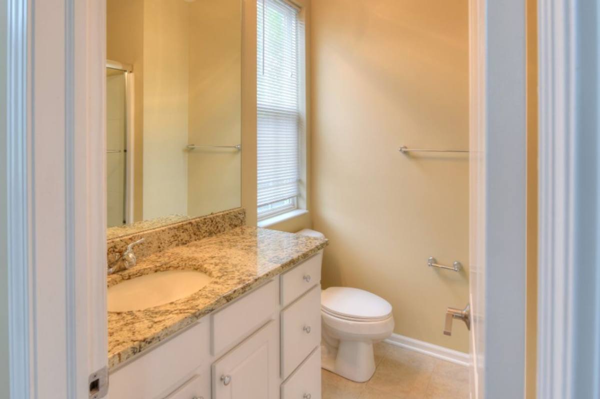 Apartment for rent at 1444 Chesapeake Ave, Columbus, OH 43212
