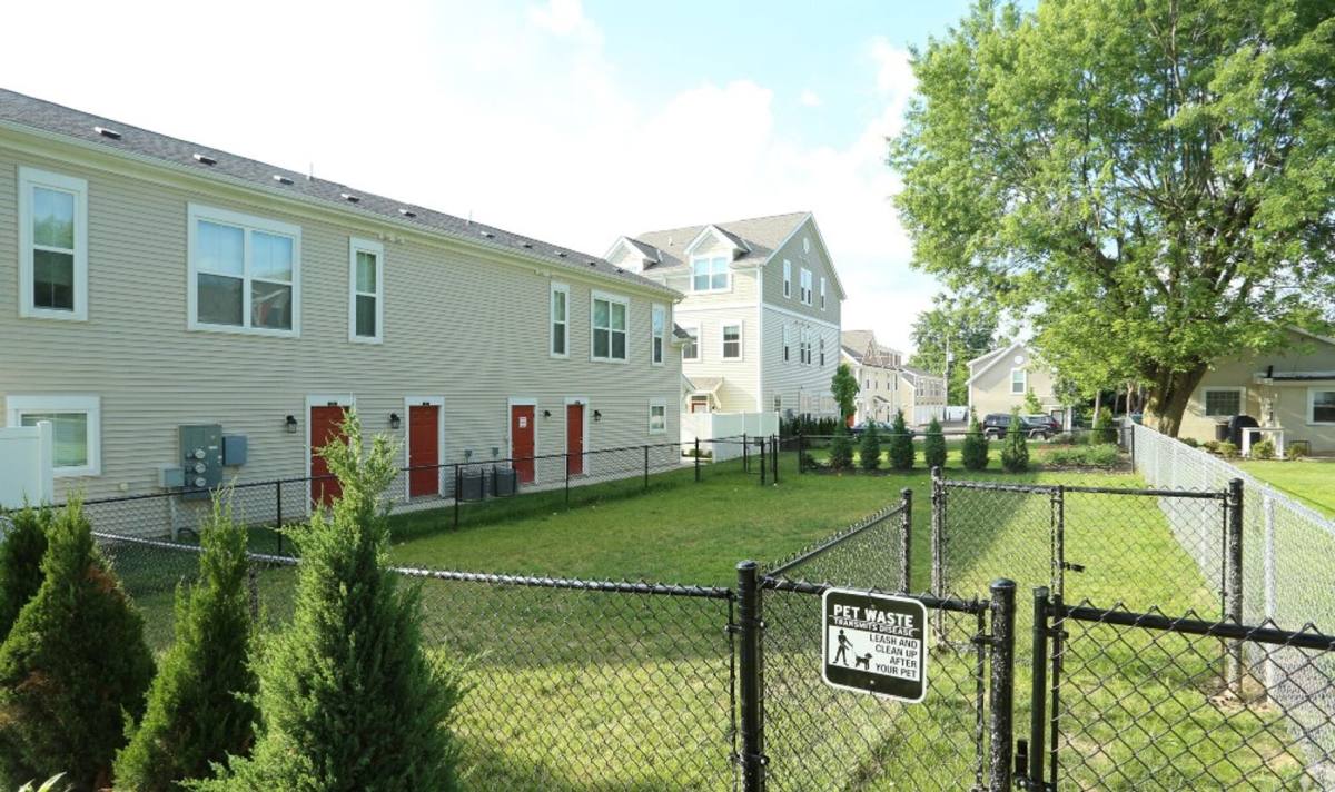 Apartment for rent at 1444 Chesapeake Ave, Columbus, OH 43212