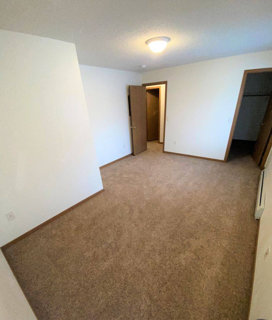 Apartment for rent at 2610 Cardinal Ave, Faribault, MN 55021