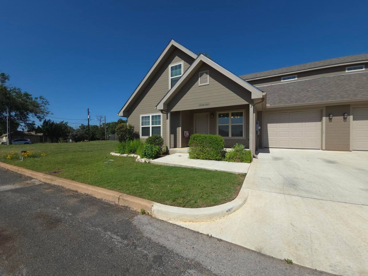 House for rent at 1004 Hill St, Fredericksburg, TX 78624
