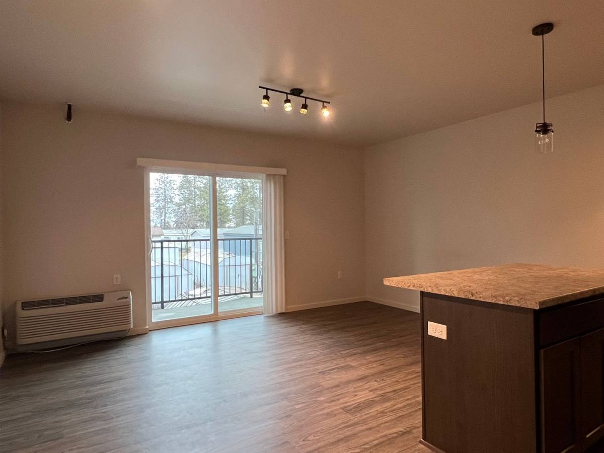 Apartment for rent at 1026 W 1st St, Cheney, WA 99004