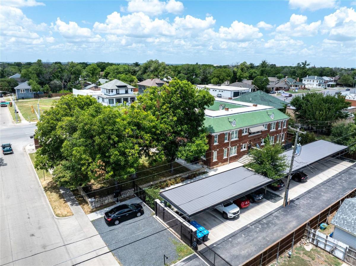 Apartment for rent at 2837 Hemphill St, Fort Worth, TX 76110