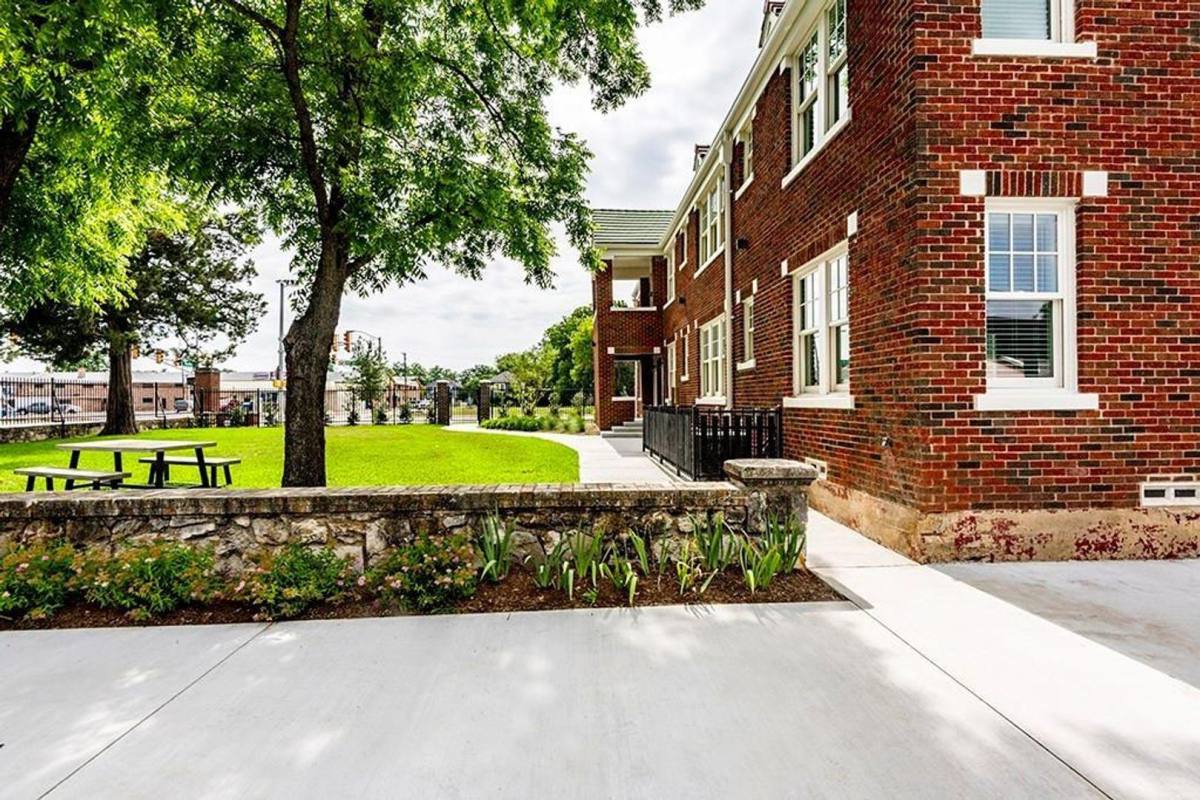 Apartment for rent at 2837 Hemphill St, Fort Worth, TX 76110