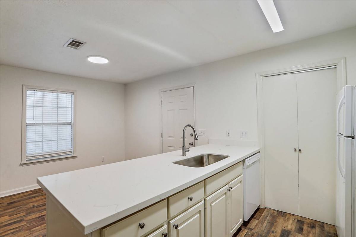 Townhouse for rent at 161 Vernon Jones Rd #109A, Brandon, MS 39047