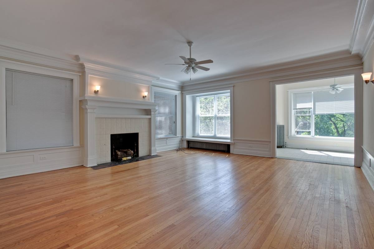 Apartment for rent at 5121 S Kenwood Ave, Chicago, IL 60615