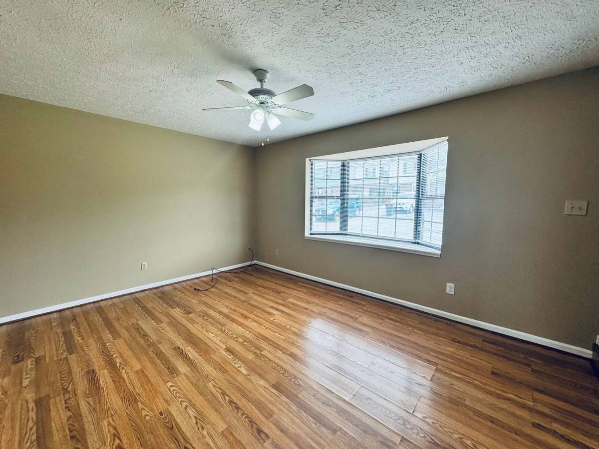 Townhouse for rent at 151 Kitty Hawk Square, Lynchburg, VA 24502