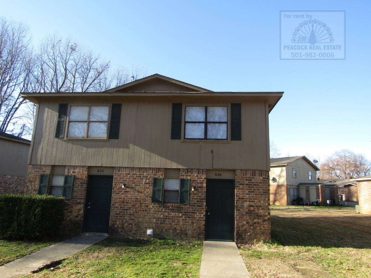 Apartment for rent at 620 - 622 S Oak St, Jacksonville, AR 72076