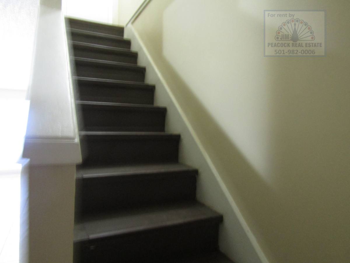 Apartment for rent at 620 - 622 S Oak St, Jacksonville, AR 72076
