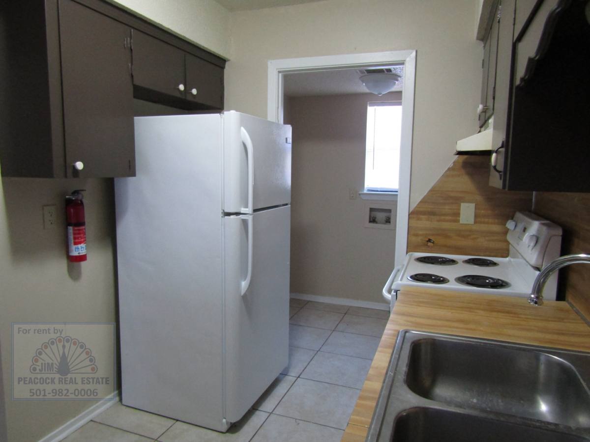 Apartment for rent at 620 - 622 S Oak St, Jacksonville, AR 72076