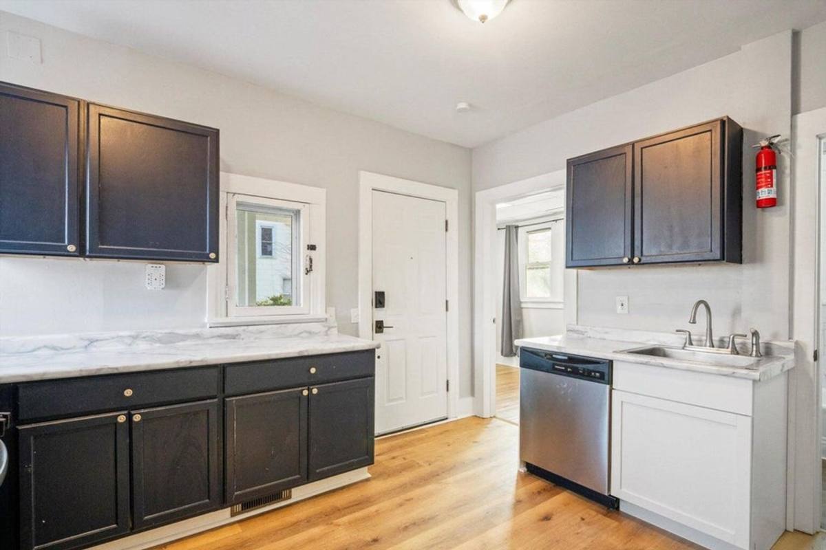 Apartment for rent at 701 Washtenaw Rd, Ypsilanti, MI 48197