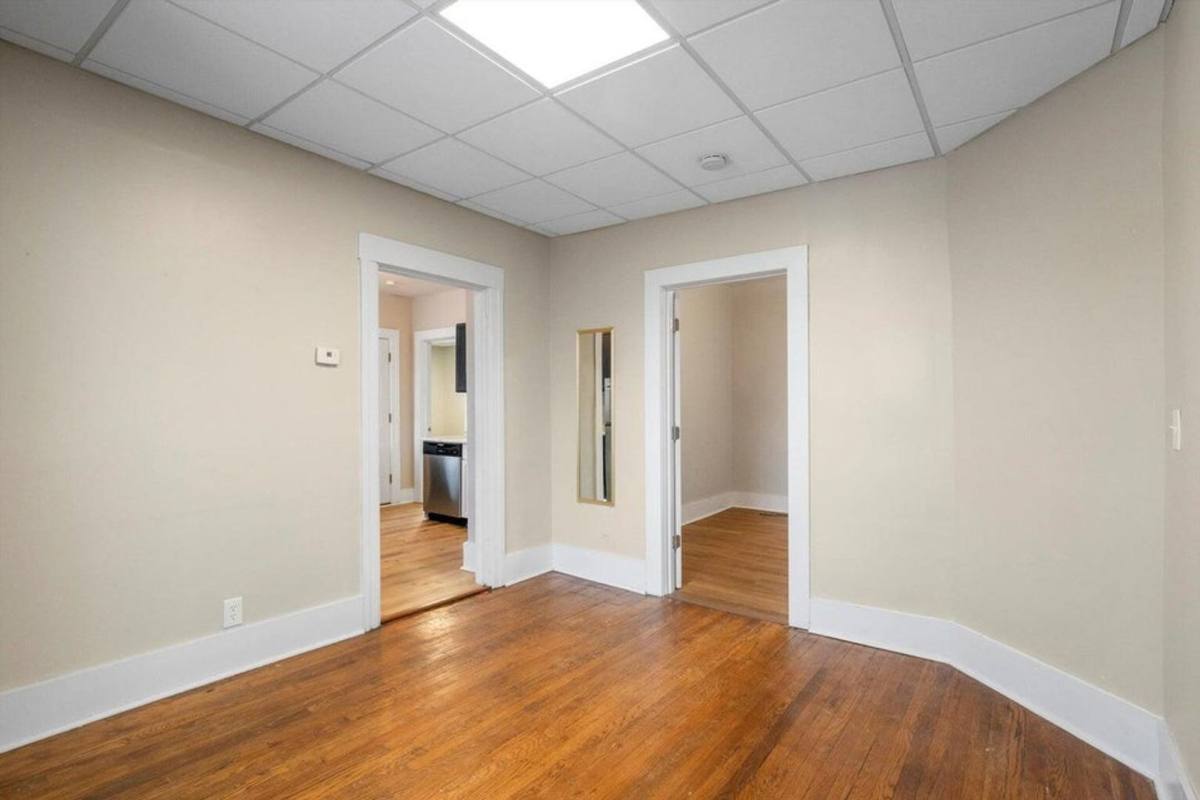 Apartment for rent at 701 Washtenaw Rd, Ypsilanti, MI 48197