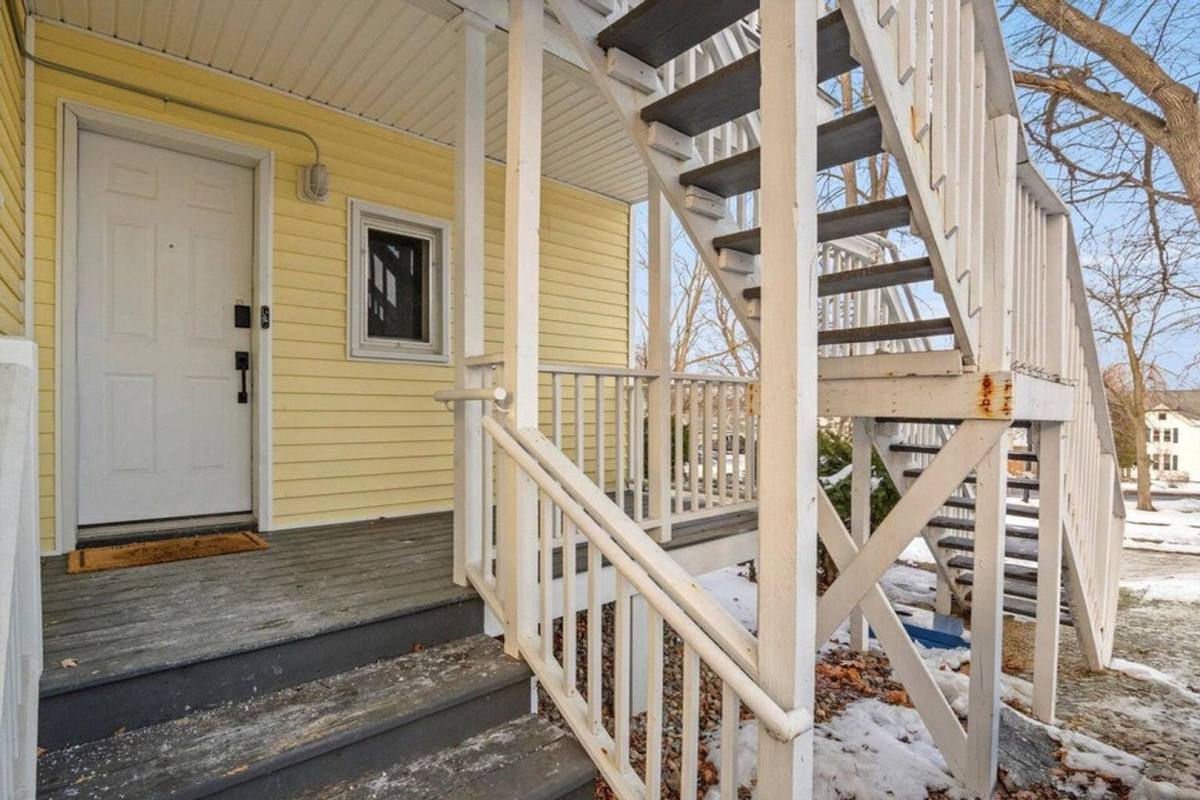 Apartment for rent at 701 Washtenaw Rd, Ypsilanti, MI 48197