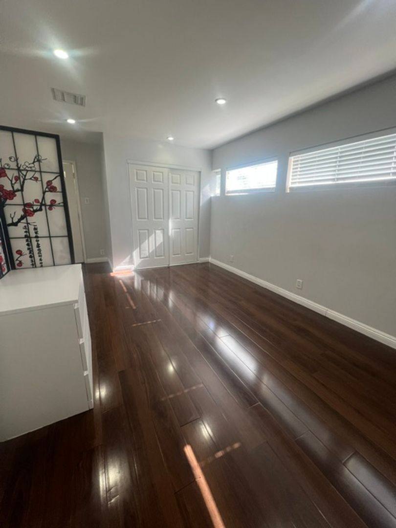 House for rent at 7009 Jumilla Ave, Winnetka, CA 91306