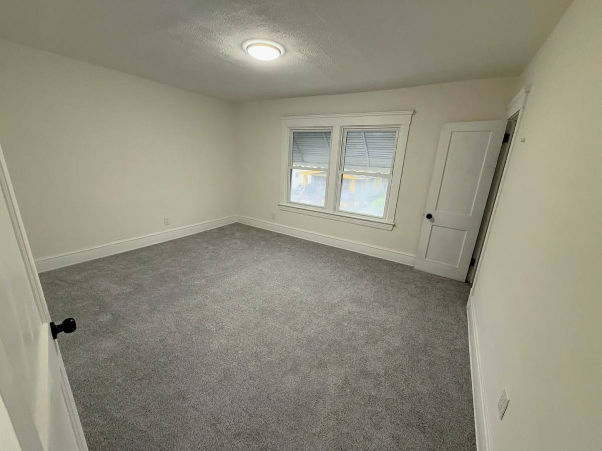 House for rent at 958 E130th St, Cleveland, OH 44108