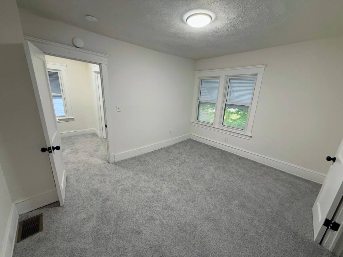 House for rent at 958 E130th St, Cleveland, OH 44108