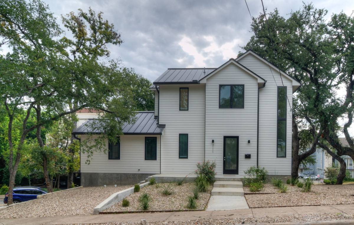 House for rent at 3111 Walling Dr, Austin, TX 78705