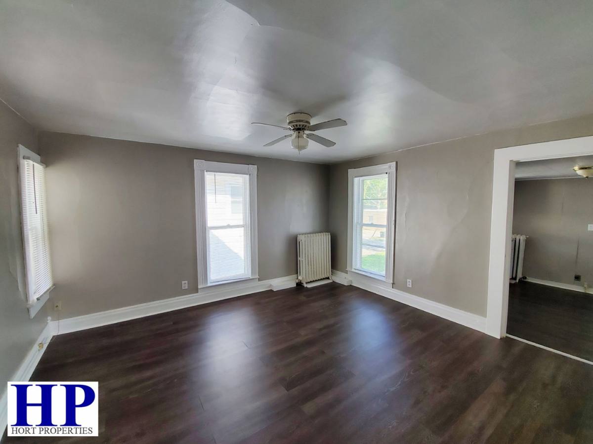 Apartment for rent at 1512 Lafayette Ave, Mattoon, IL 61938