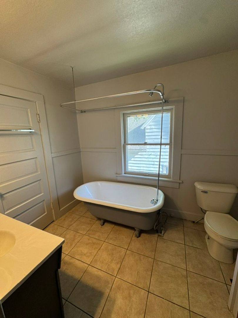 House for rent at 1307 St Marys Ave, Fort Wayne, IN 46808