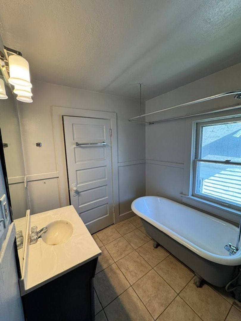 House for rent at 1307 St Marys Ave, Fort Wayne, IN 46808