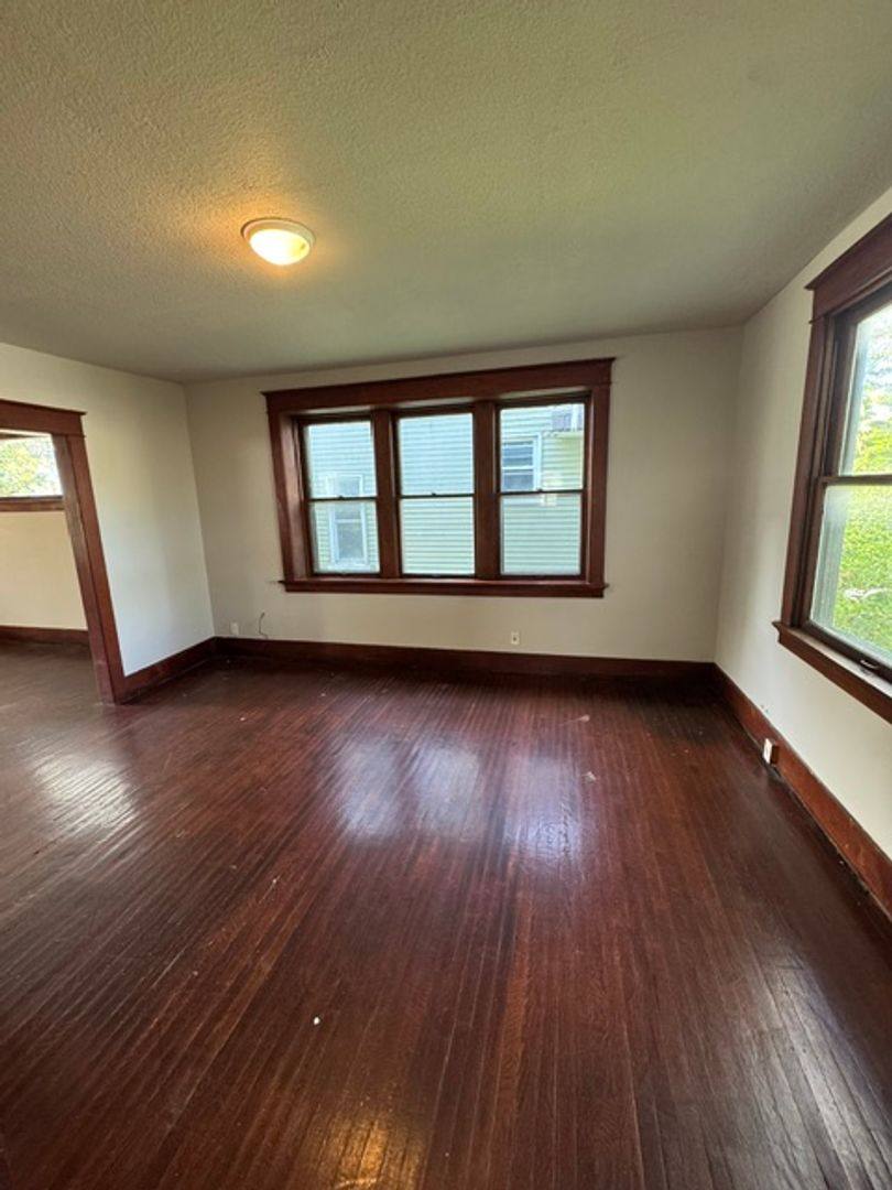House for rent at 1307 St Marys Ave, Fort Wayne, IN 46808
