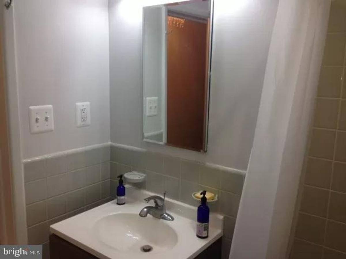 House for rent at 1574 33rd St #NW, Washington, DC 20007