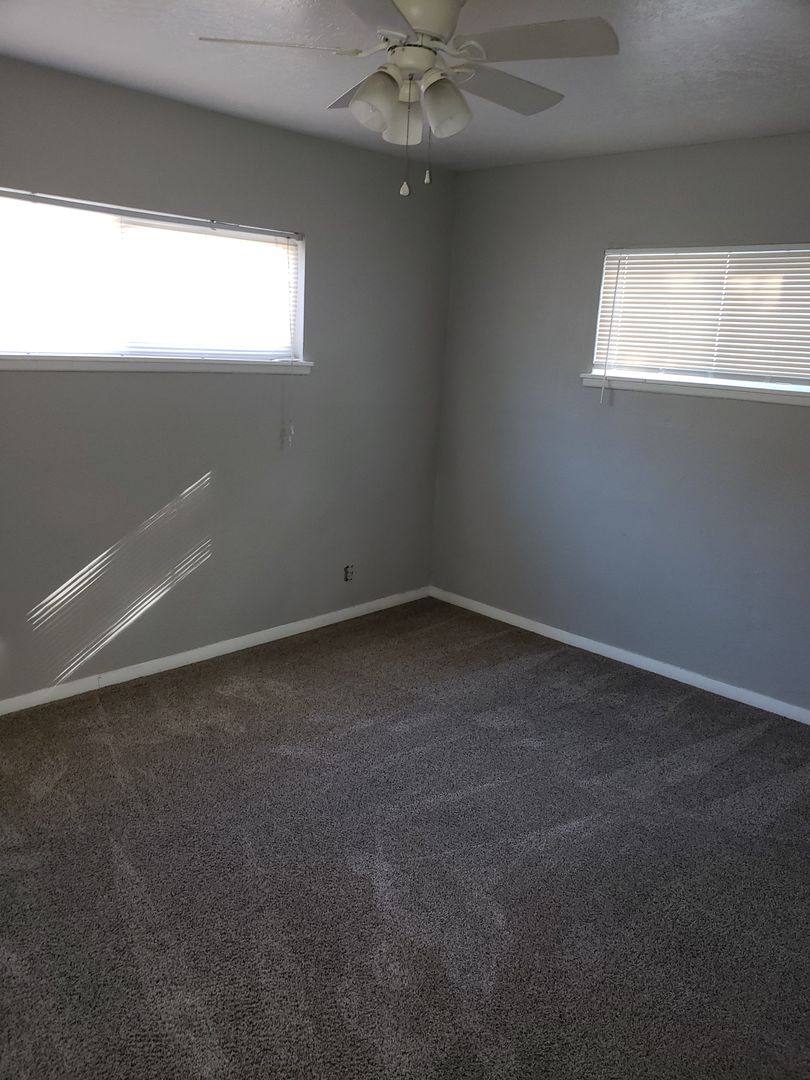 Apartment for rent at 1980-1996 10th St, Redding, CA 96001