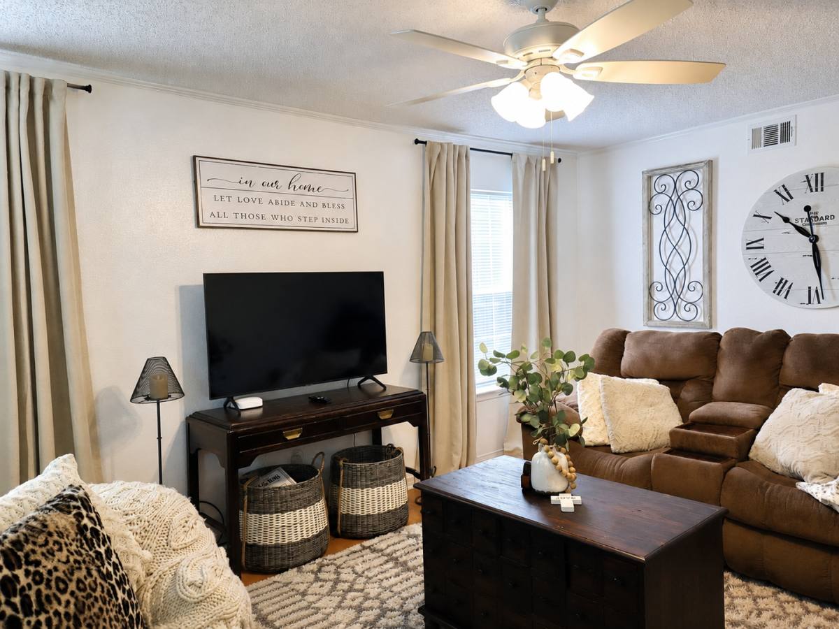 House for rent at 4008 Breezy Hill Lane, Ocean Springs, MS 39564