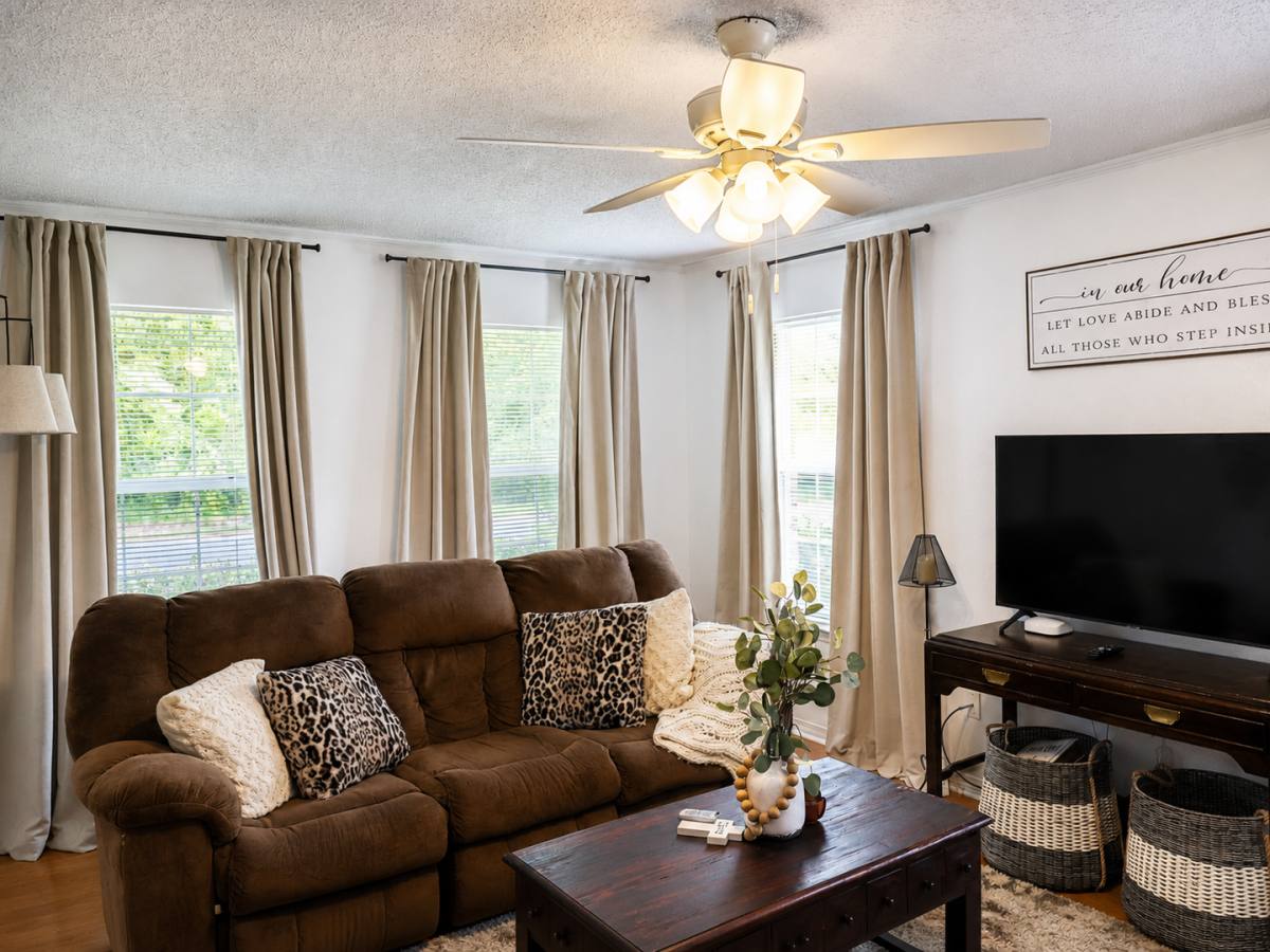 House for rent at 4008 Breezy Hill Lane, Ocean Springs, MS 39564
