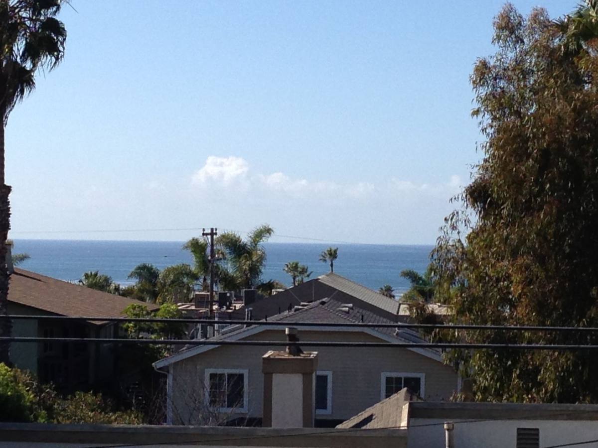 Apartment for rent at 2174 Montgomery Ave, Cardiff By the Sea, CA 92007