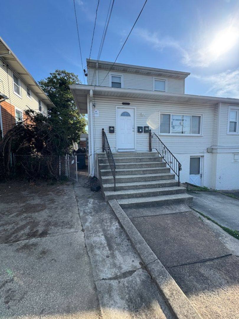Apartment for rent at 1332 Stevens Ave, Halethorpe, MD 21227