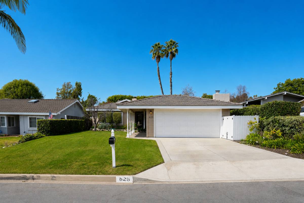House for rent at 825 Tyburn Rd, Palos Verdes Peninsula, CA 90274