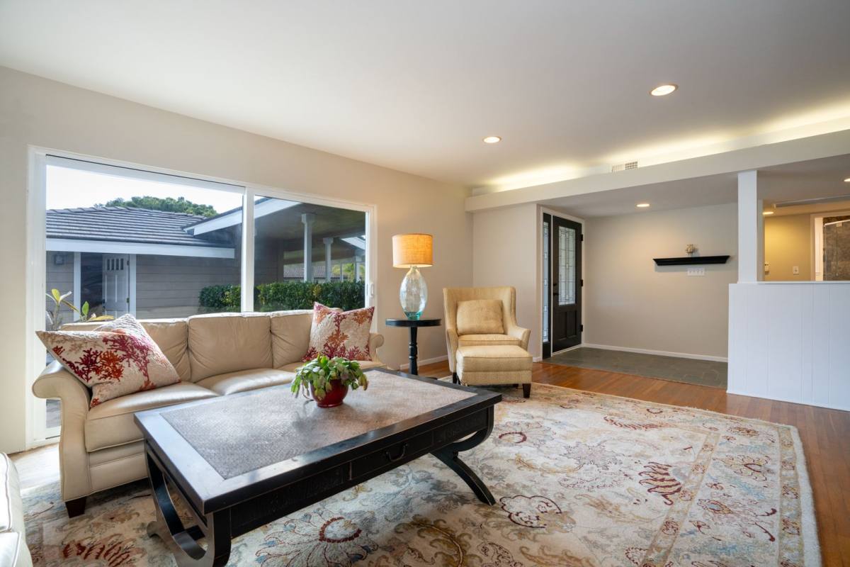House for rent at 825 Tyburn Rd, Palos Verdes Peninsula, CA 90274