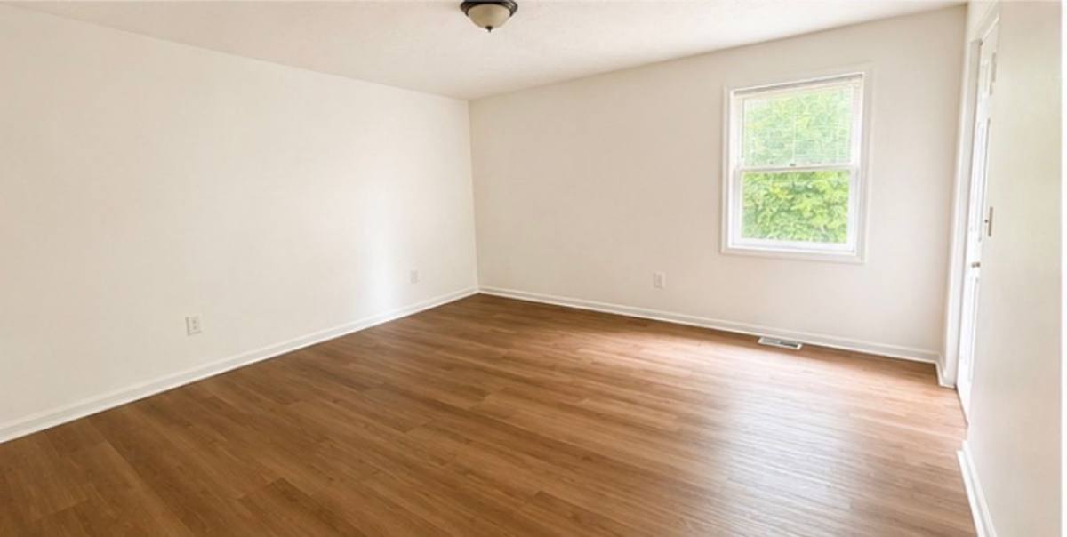 Apartment for rent at 451 Woodview Dr, Lexington, KY 40515