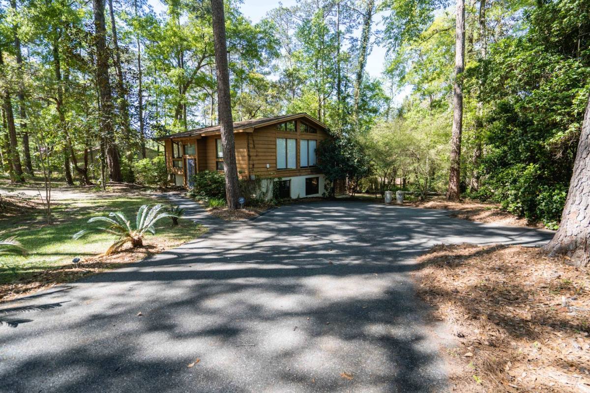 House for rent at 3322 Robinhood Rd, Tallahassee, FL 32312