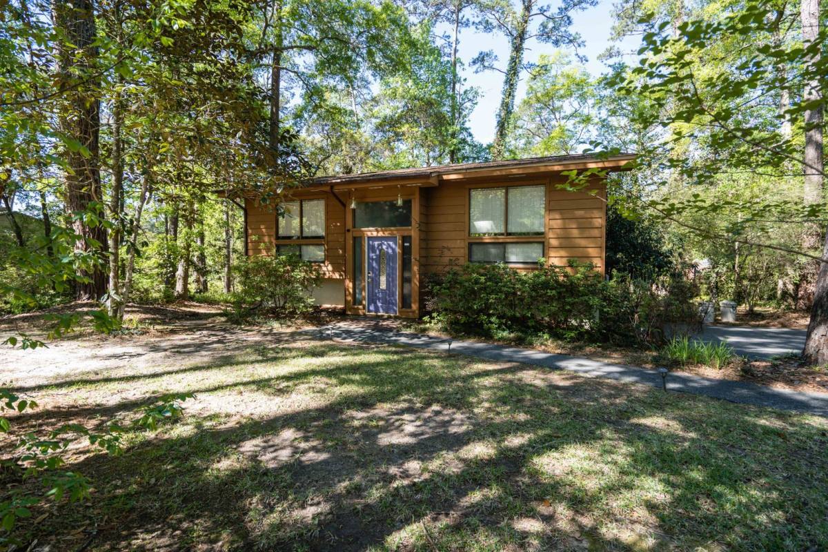 House for rent at 3322 Robinhood Rd, Tallahassee, FL 32312