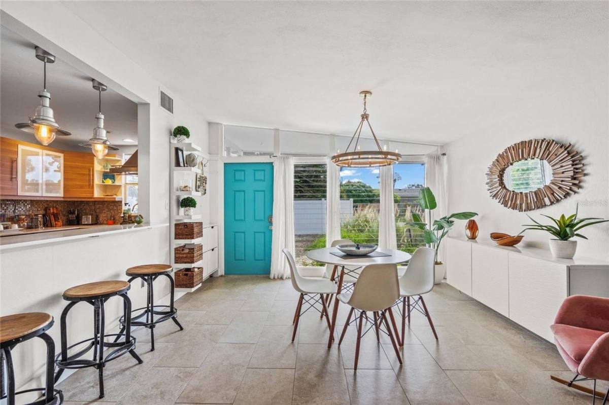 House for rent at 4801 Sarasota Ave, Sarasota, FL 34234