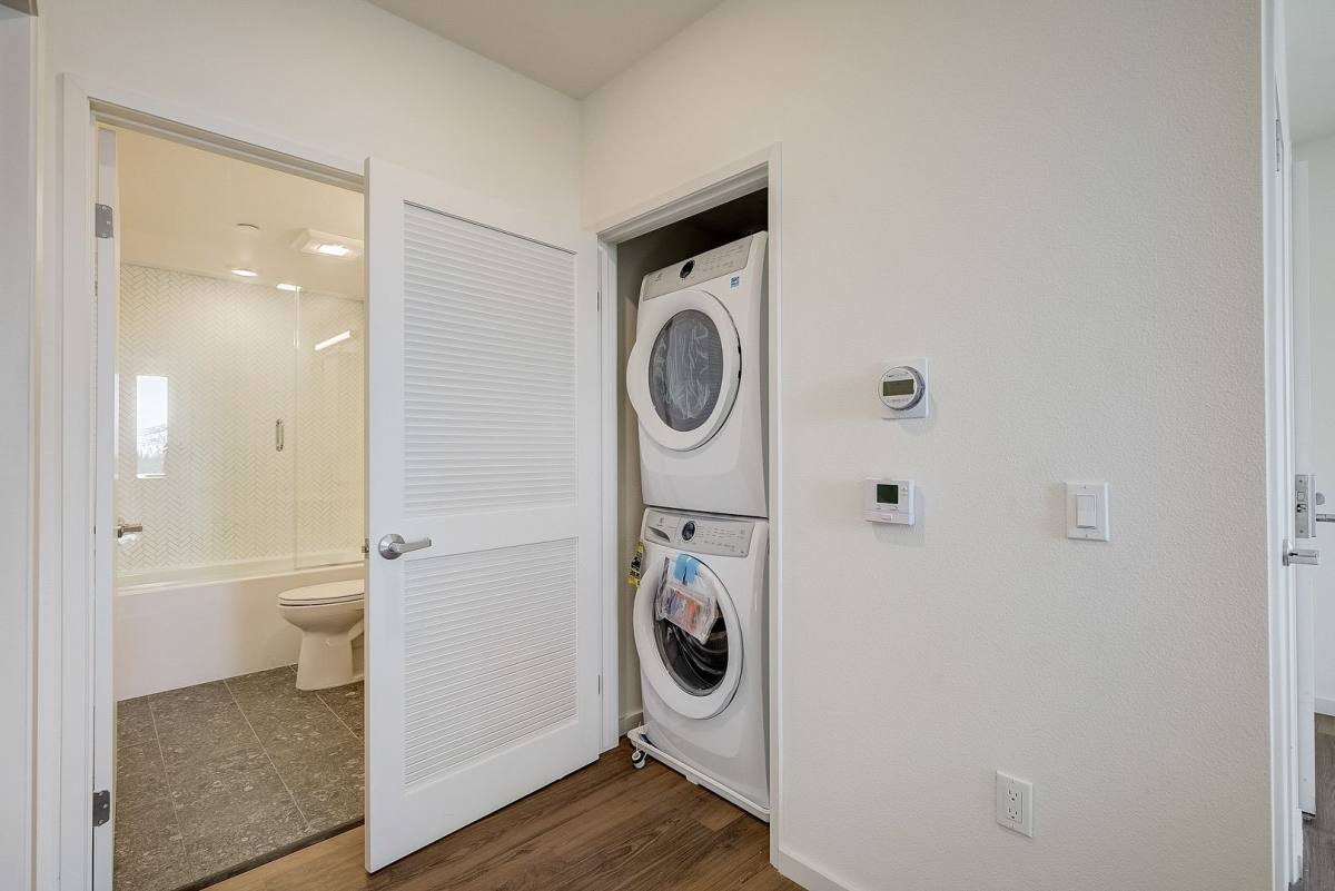 Apartment for rent at 1901 Echo Park Ave, Los Angeles, CA 90026