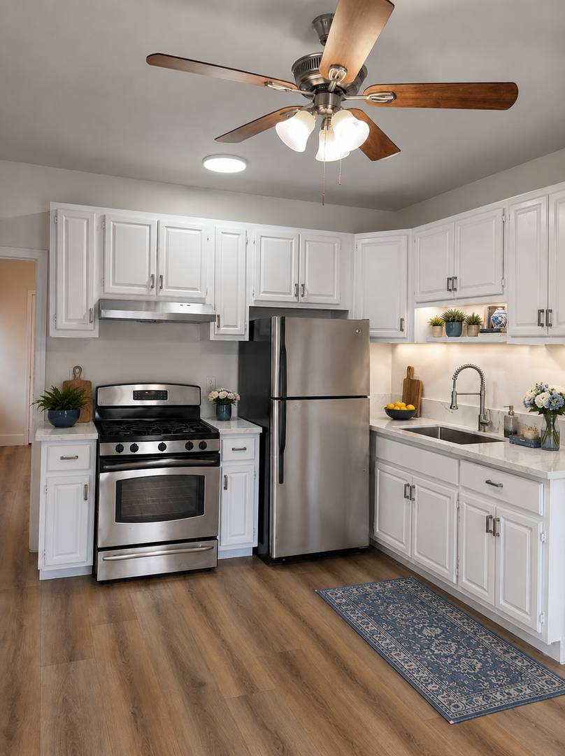 Apartment for rent at 1308-1310 1 2 E, Long Beach, CA 90813