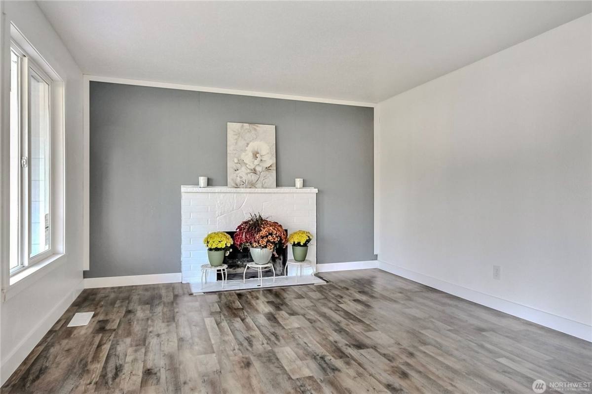 House for rent at 12208 Edgewood Ave SW, Lakewood, WA 98499