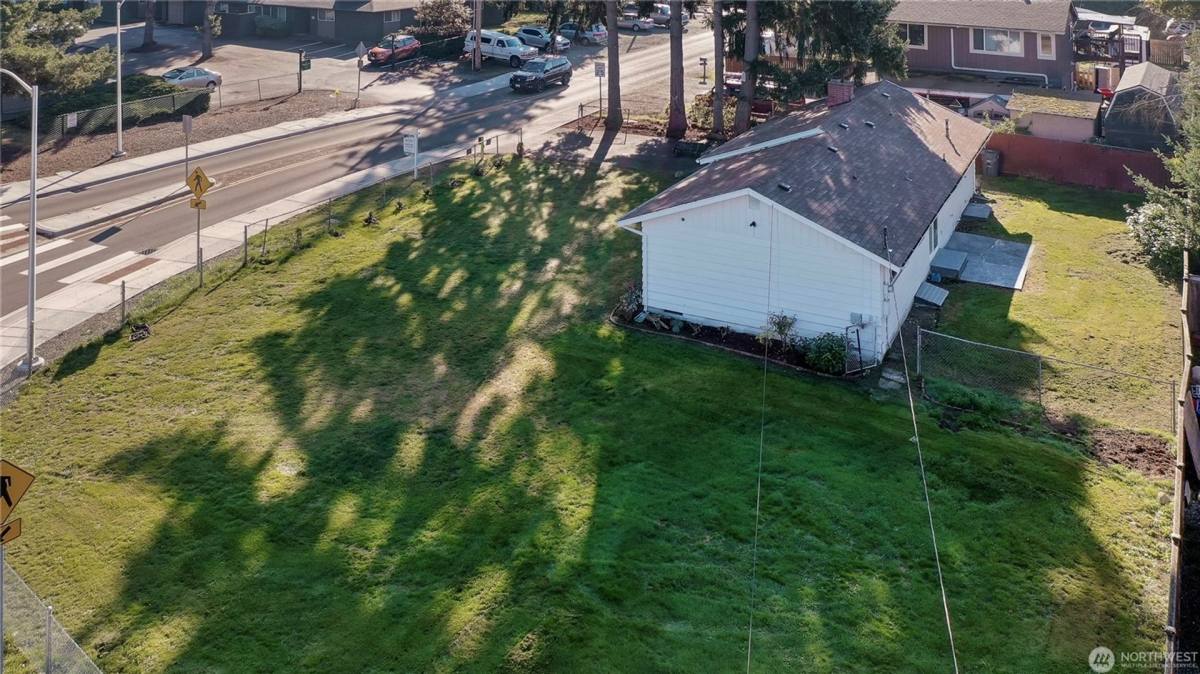 House for rent at 12208 Edgewood Ave SW, Lakewood, WA 98499