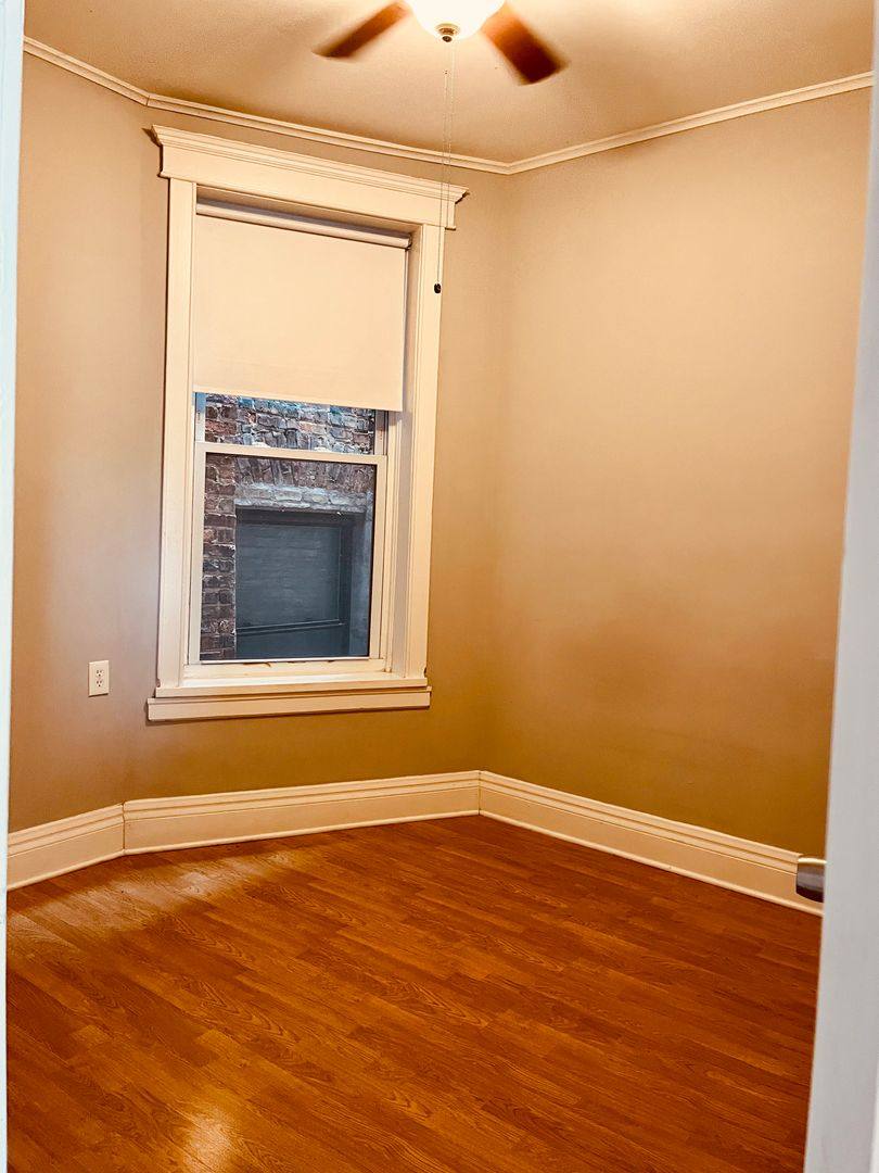 Apartment for rent at 1700 W 19th St, Chicago, IL 60608