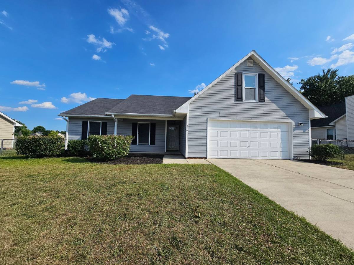 House for rent at 310 Buckeye Dr, Raeford, NC 28376