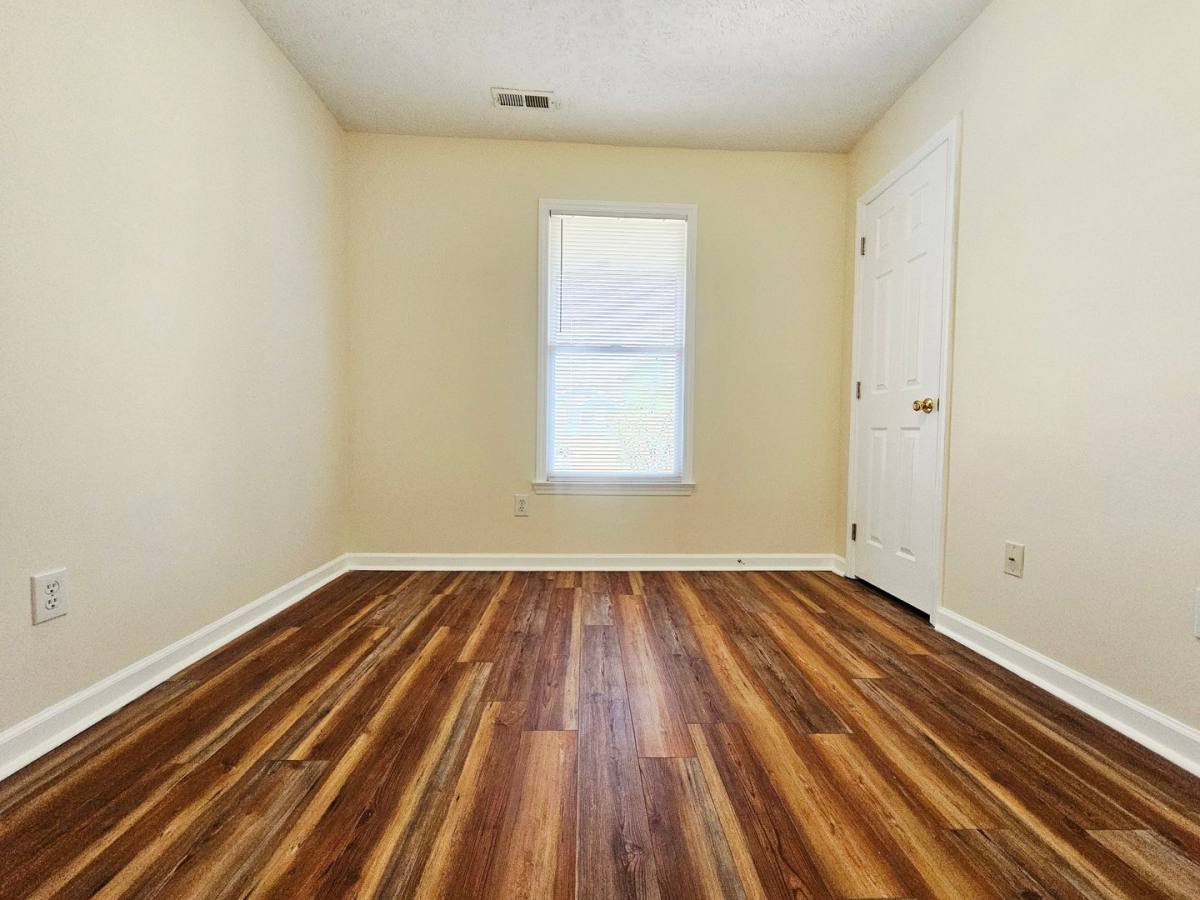 House for rent at 310 Buckeye Dr, Raeford, NC 28376