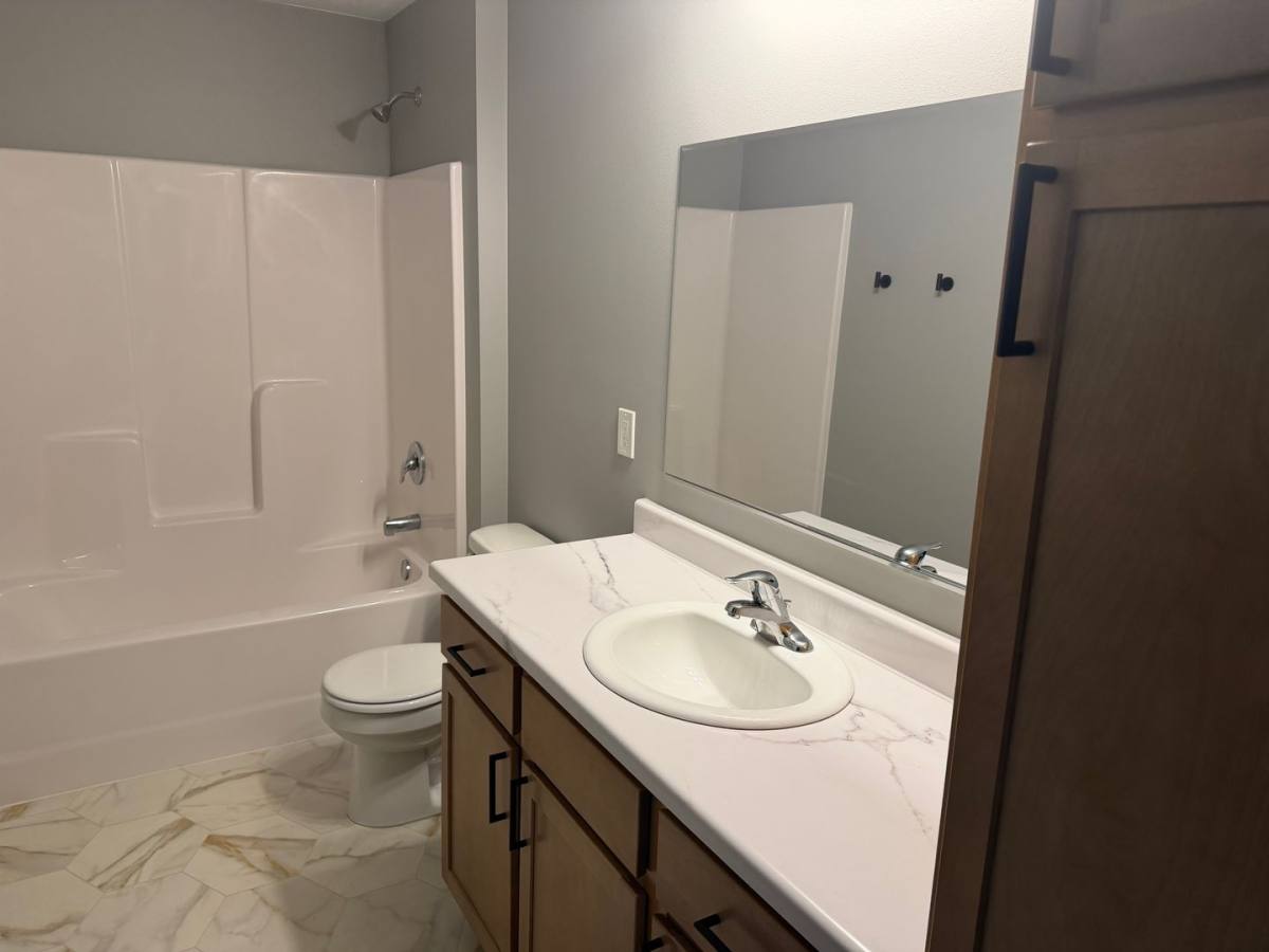 House for rent at 3902 S Caballo Court, Sioux Falls, SD 57106