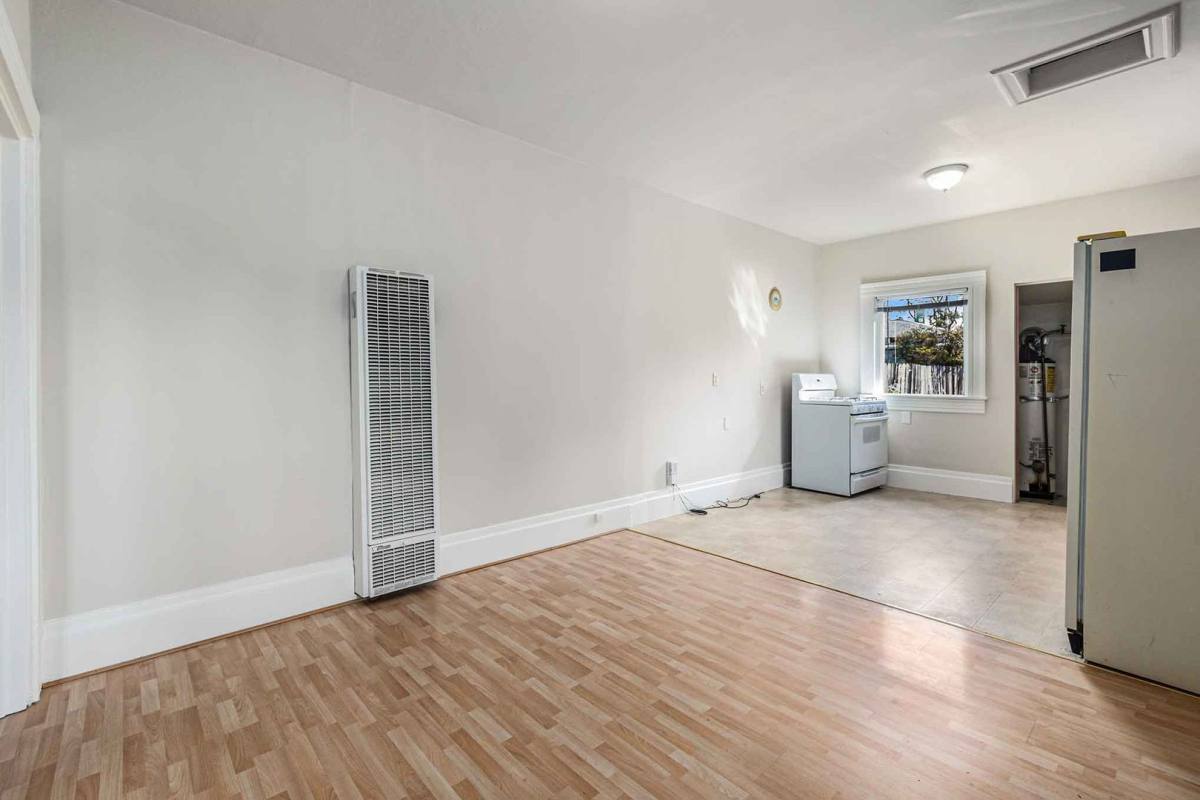 Apartment for rent at 1617 8th St, Alameda, CA 94501